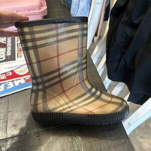 Burberry Kids Nova Check Rubber Rain Boots Made in Italy EU Size 33/34
